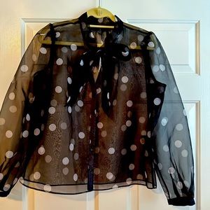 WHITE HOUSE BLACK MARKET - NWT LS ORGANZA BLOUSE